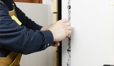 Stop 2026 Drywall Cracks with This Fiber-Mesh Taping Tactic